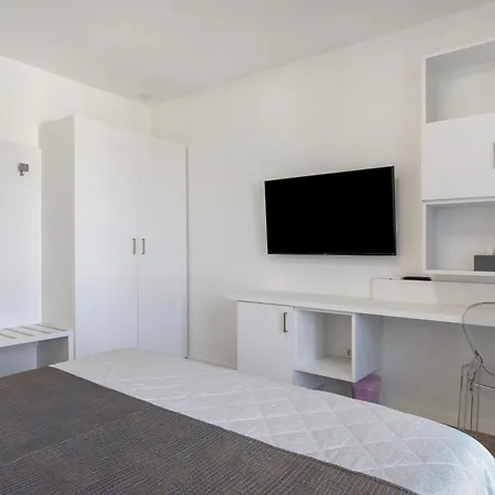 La Brise -versilia Apartment Marina di Pietrasanta